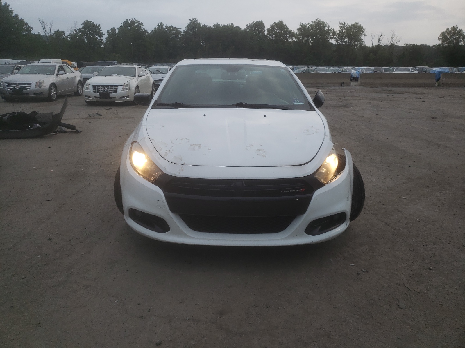 1C3CDFBB9FD180667 2015 Dodge Dart Sxt