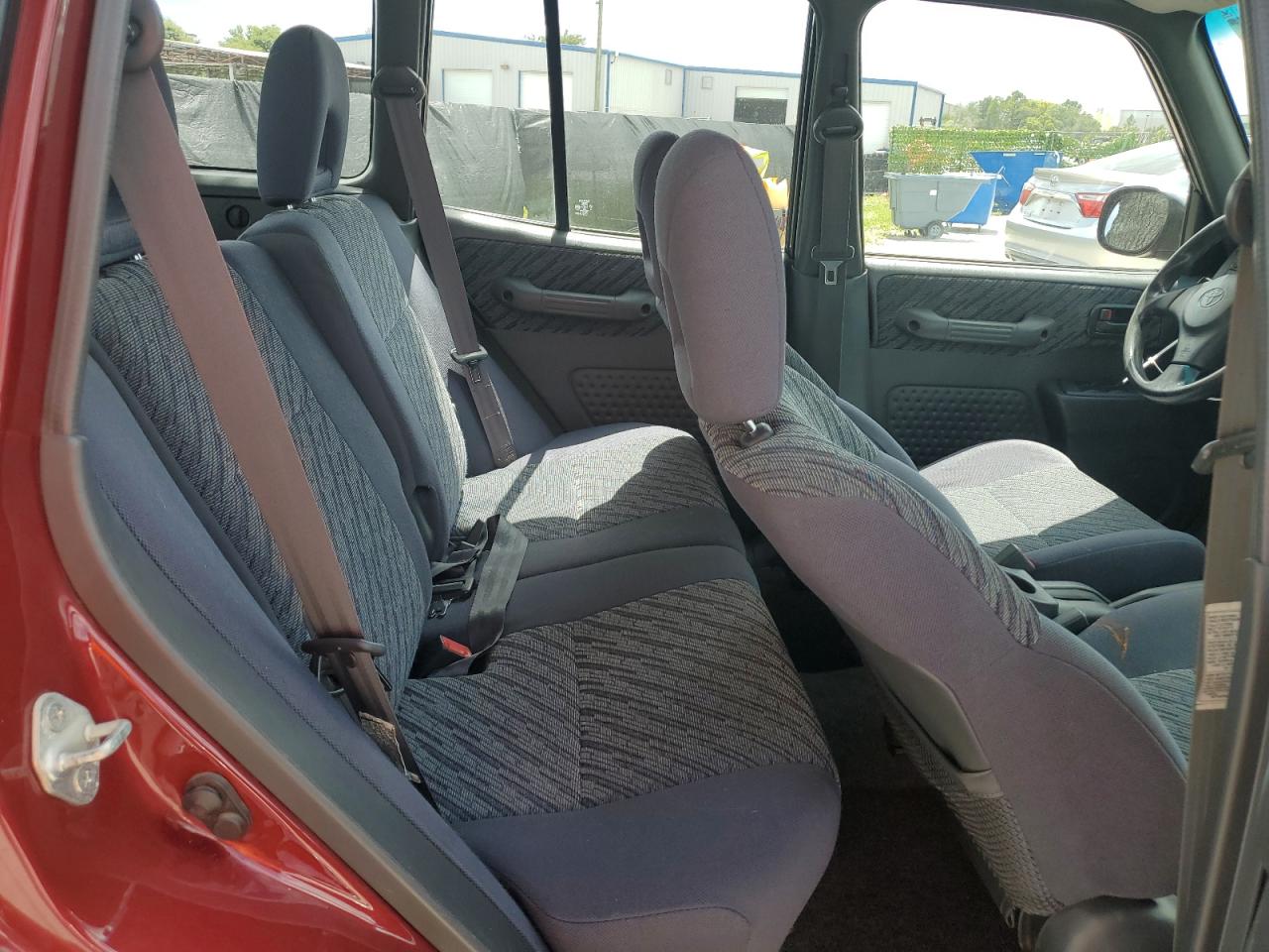 1999 Toyota Rav4 VIN: JT3HP10V2X0215426 Lot: 63275034