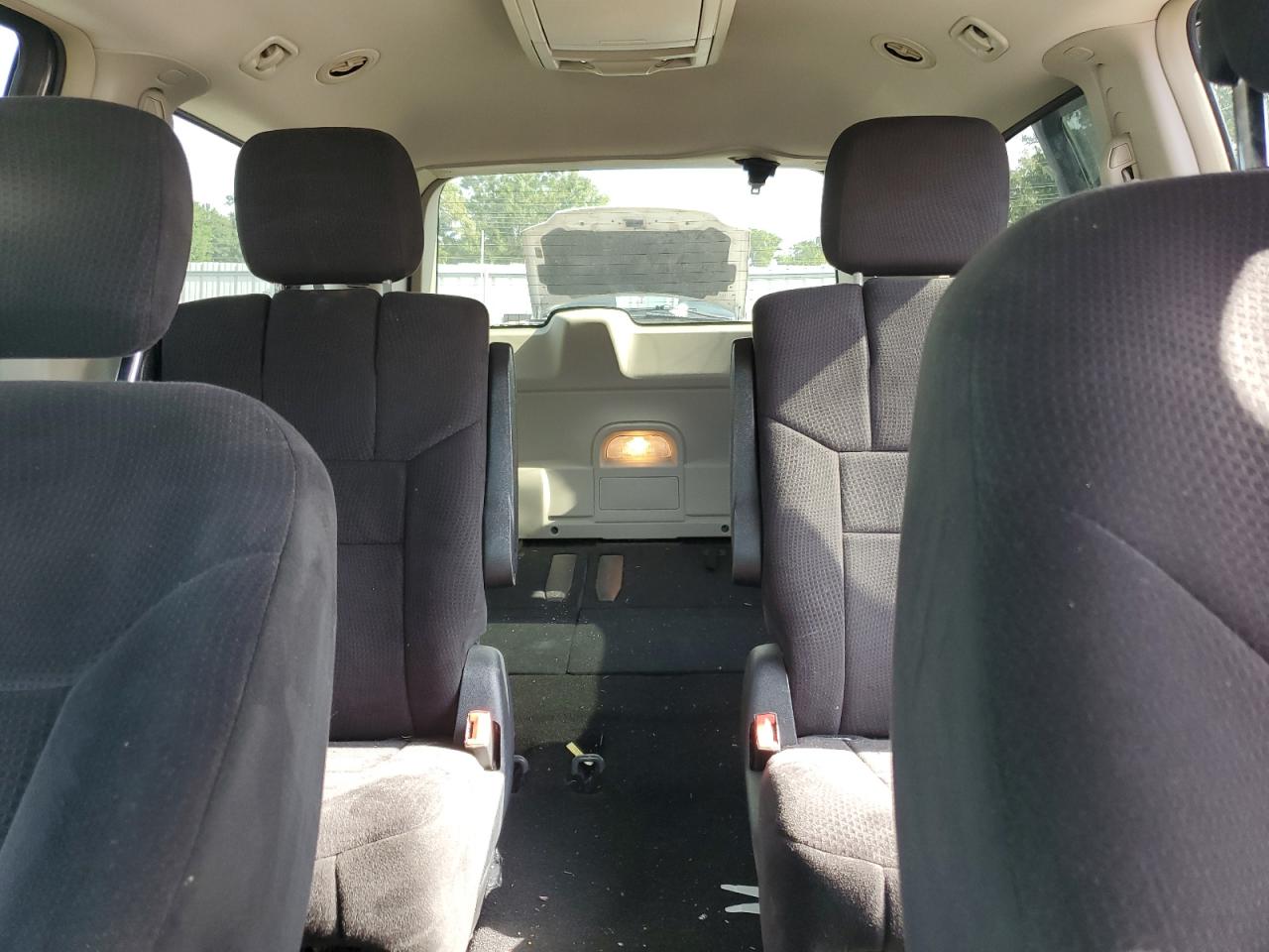 2011 Chrysler Town & Country Touring VIN: 2A4RR5DG9BR698063 Lot: 65346084