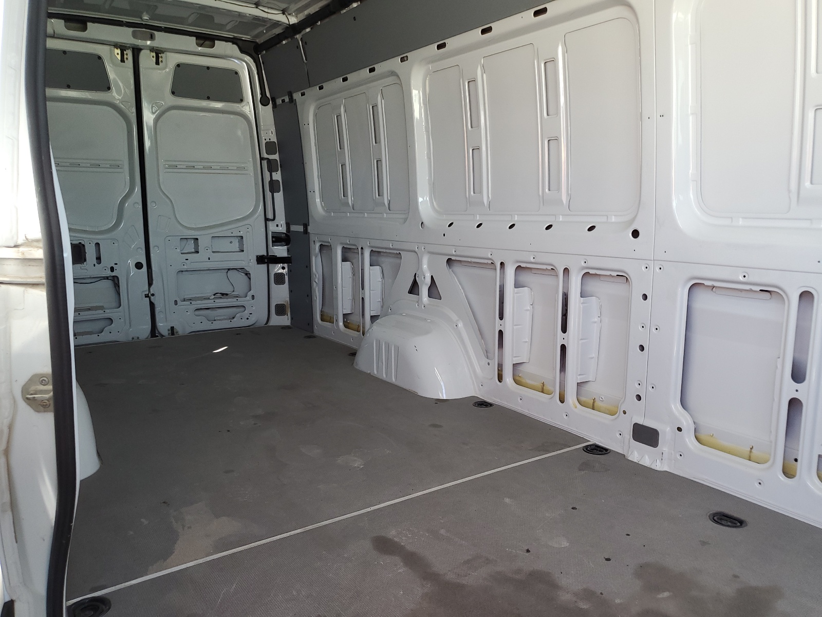 WD3PE8CD9HP519882 2017 Mercedes-Benz Sprinter 2500