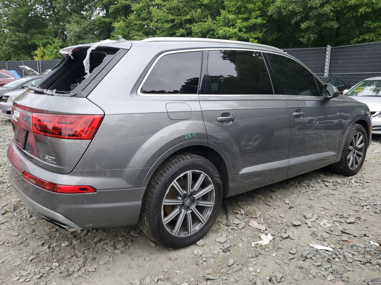 2017 Audi Q7 Premium Plus VIN: WA1LAAF77HD019907 Lot: 63490404