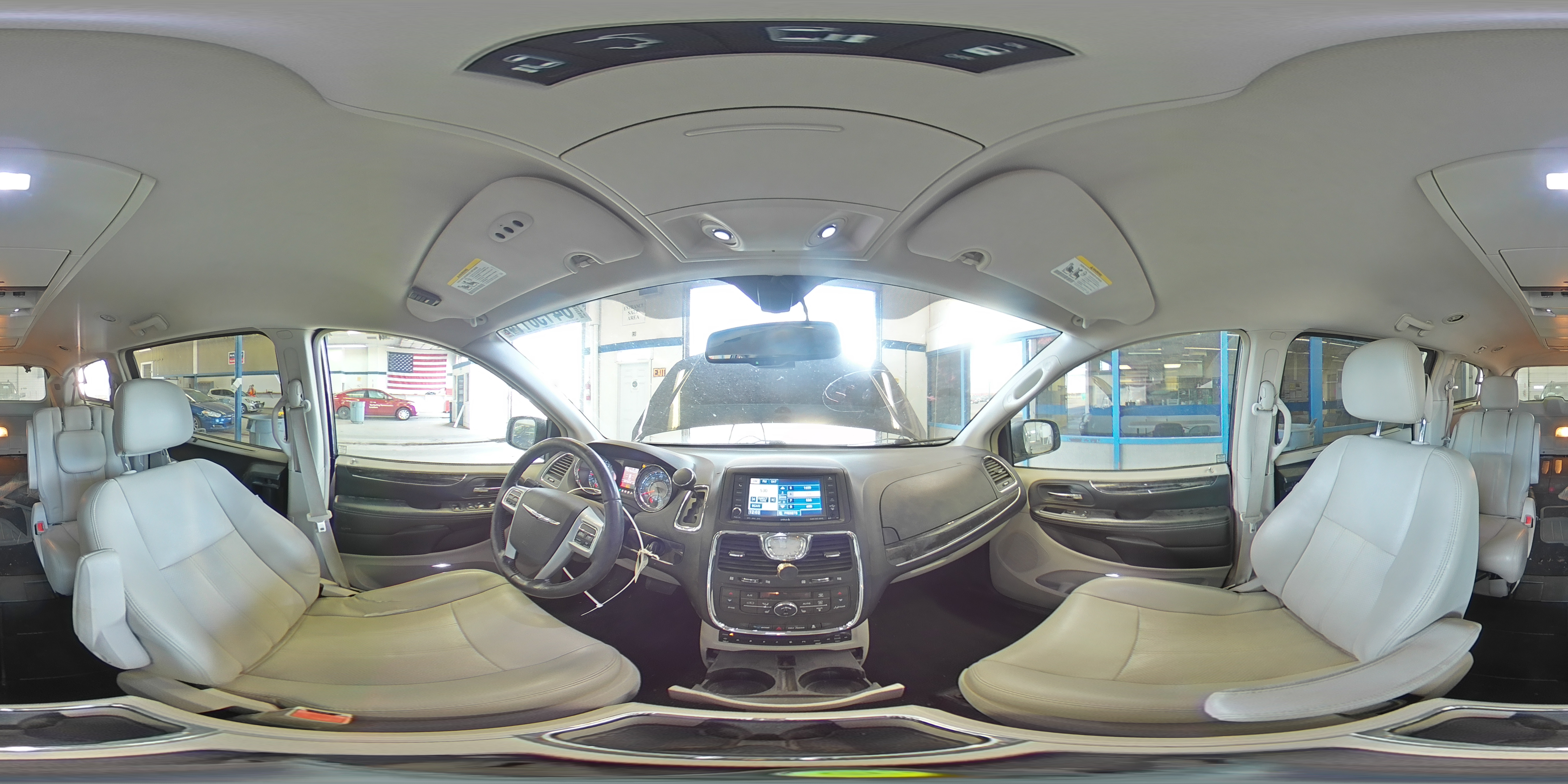 2011 Chrysler Town & Country Touring L VIN: 2A4RR8DG8BR688240 Lot: 64158114