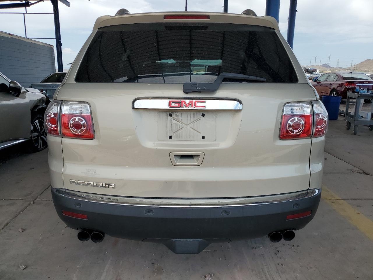2008 GMC Acadia - Image 6