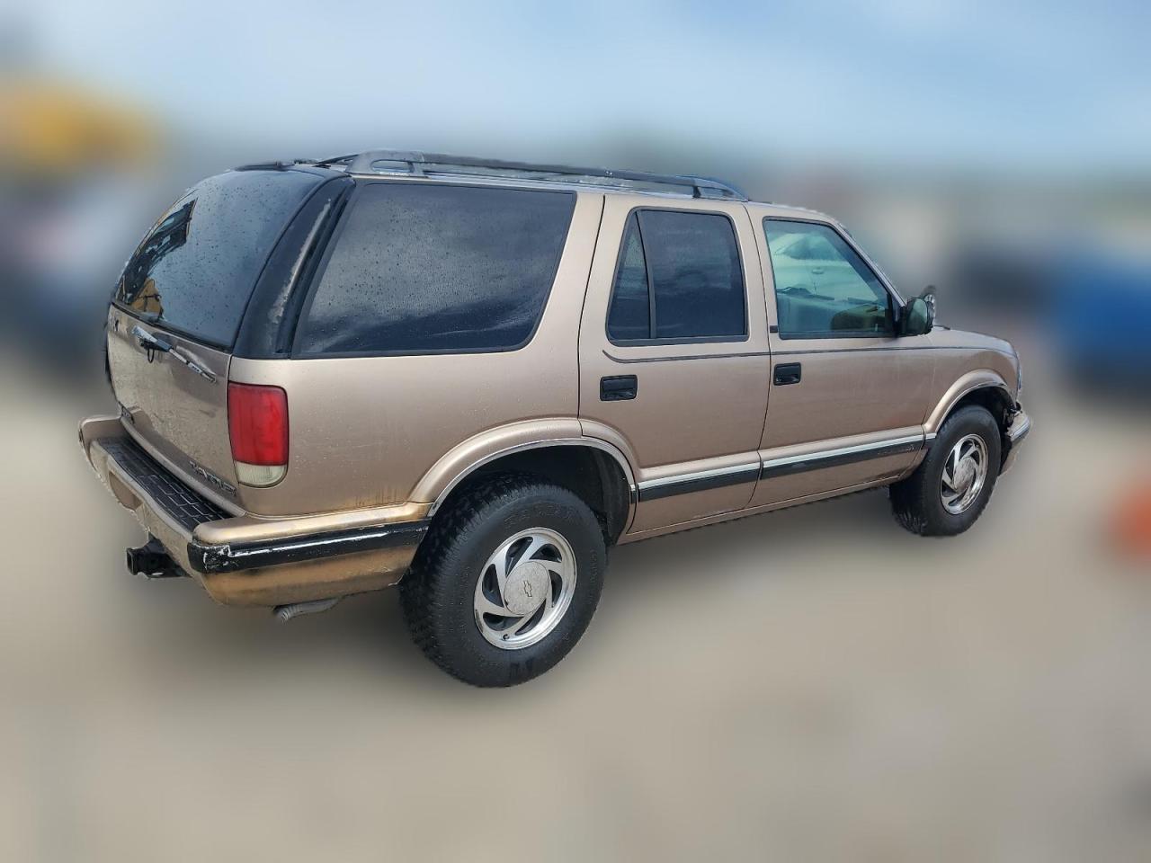 1996 Chevrolet Blazer VIN: 1GNDT13W6T2309745 Lot: 62992714