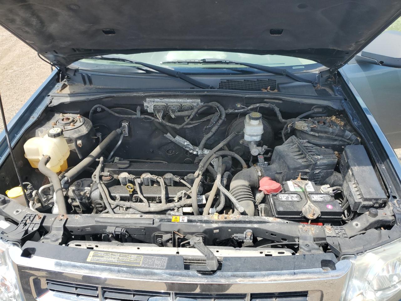 2010 Ford Escape Xls VIN: 1FMCU0C72AKA10637 Lot: 63998964