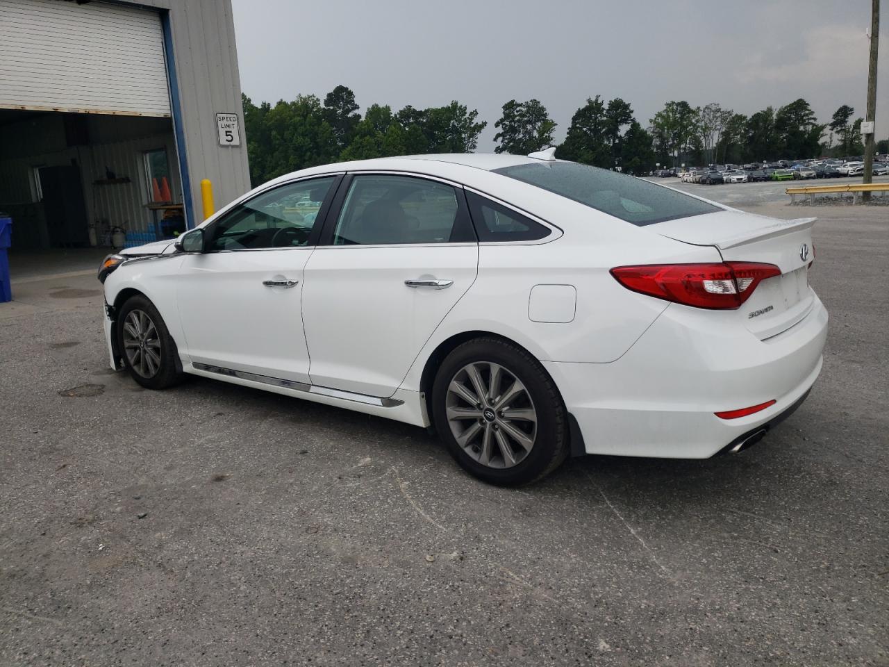 5NPD74LF0HH077227 2017 Hyundai Elantra Se