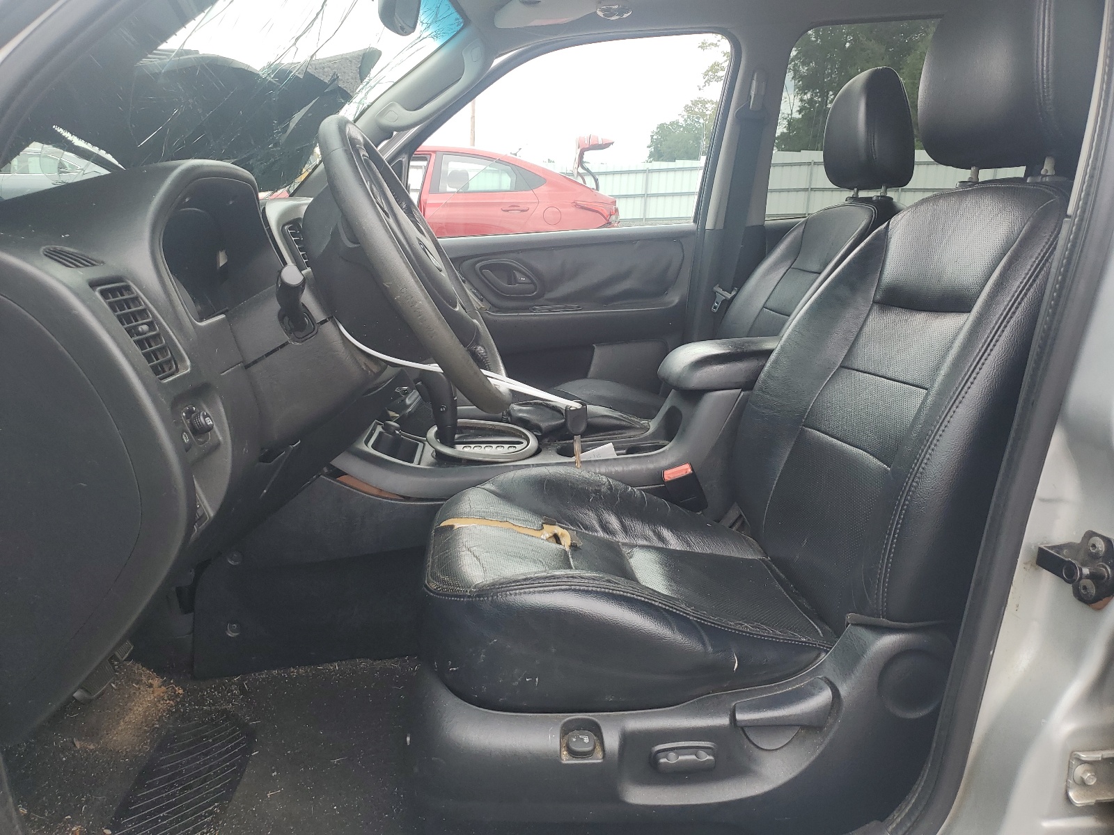 1FMCU94175KA70188 2005 Ford Escape Limited