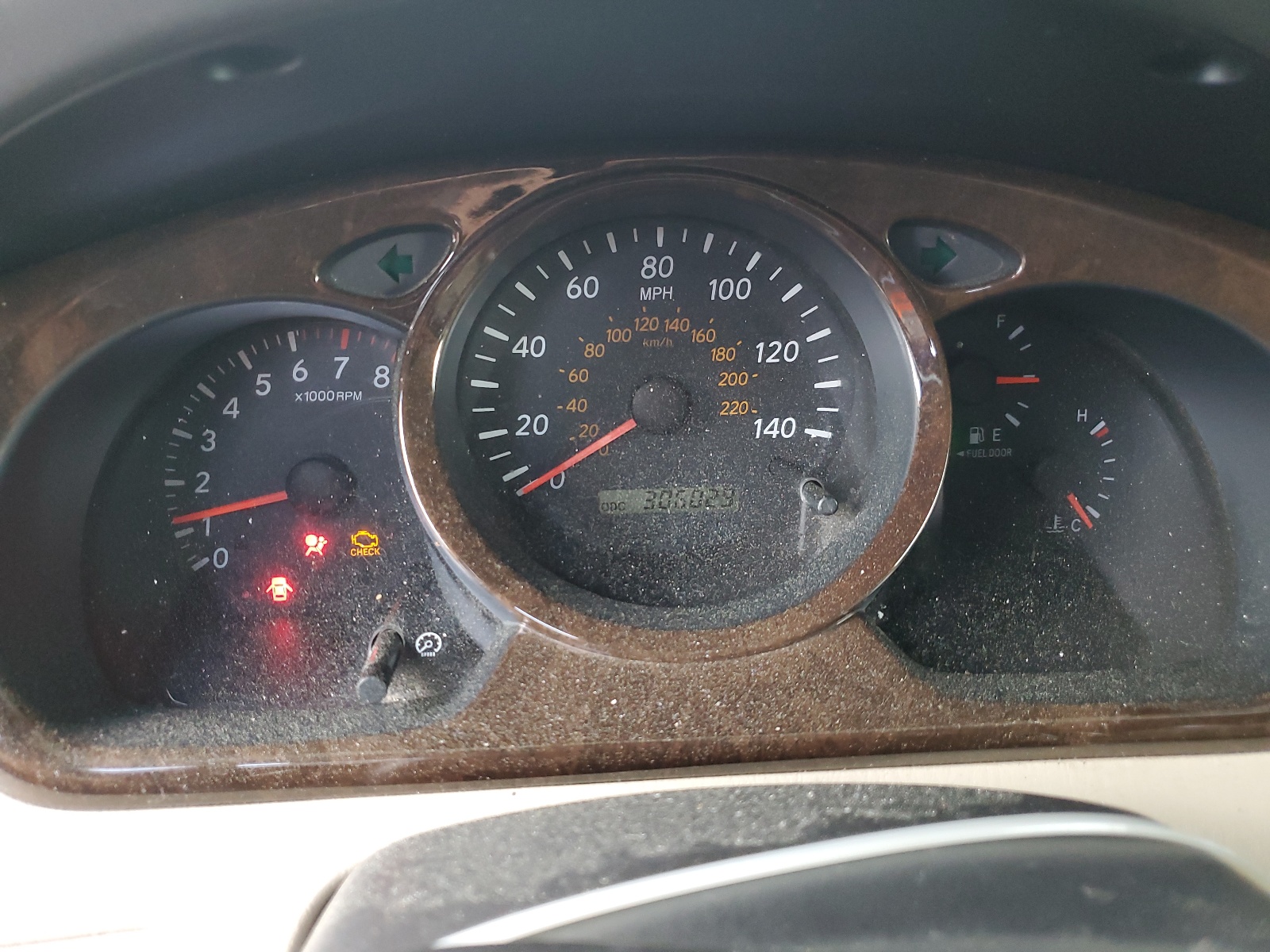 JTEGF21A220045391 2002 Toyota Highlander Limited