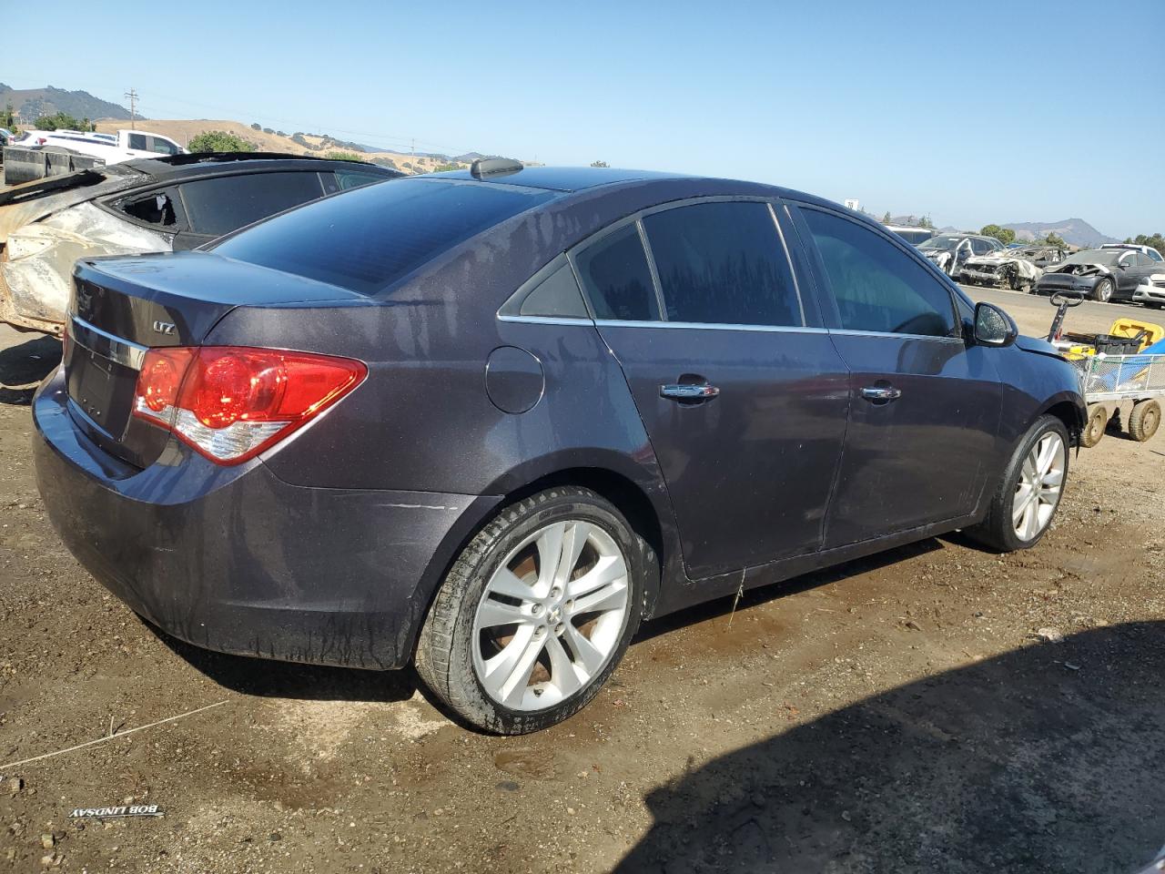 VIN 1G1PG5SB0G7174022 2016 CHEVROLET CRUZE no.3