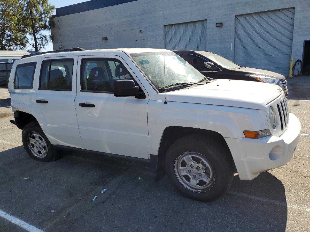 2009 Jeep Liberty (Patriot) - Image 4
