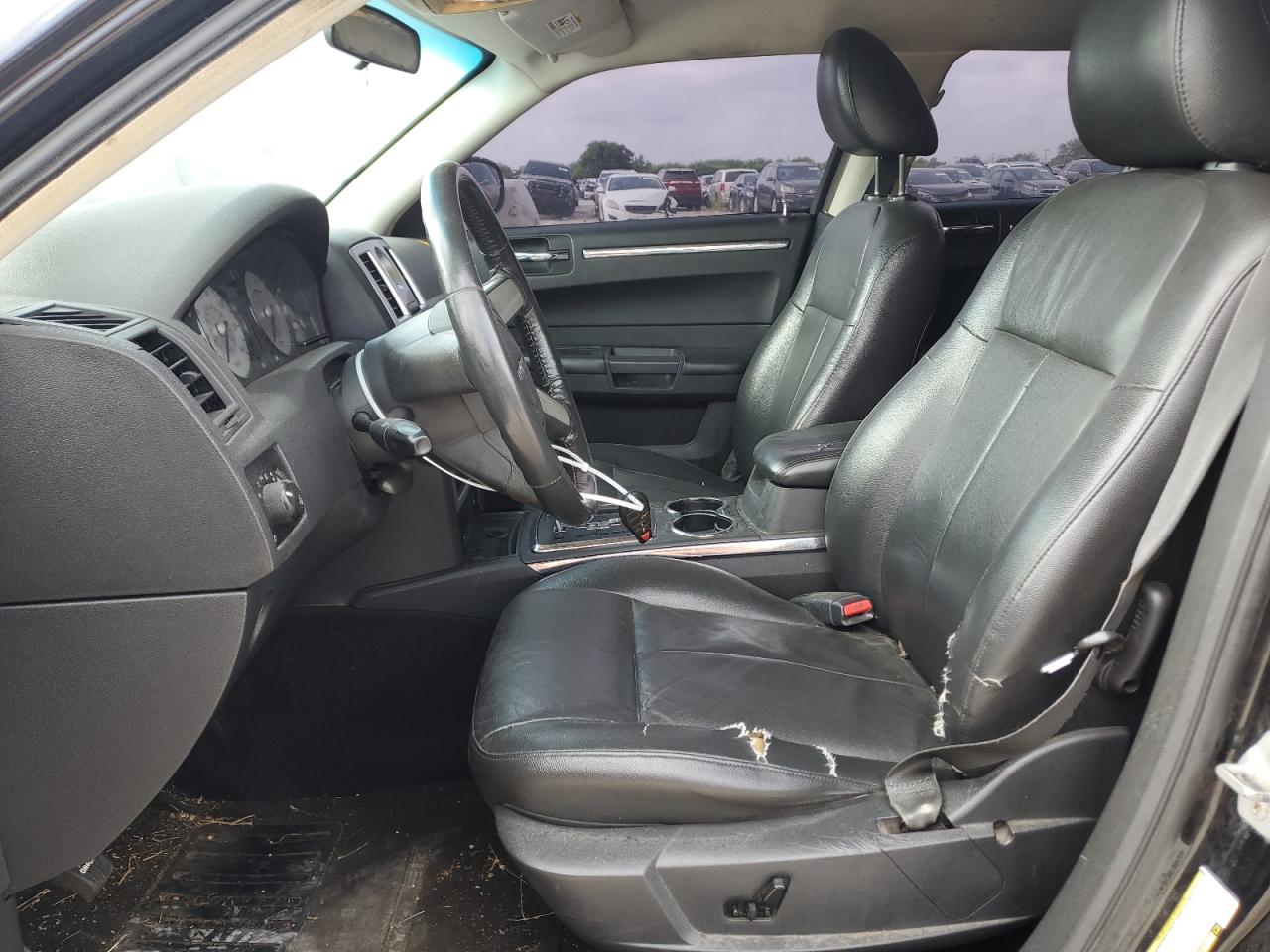 2009 Chrysler 300 Touring VIN: 2C3KA53V29H528291 Lot: 61940334