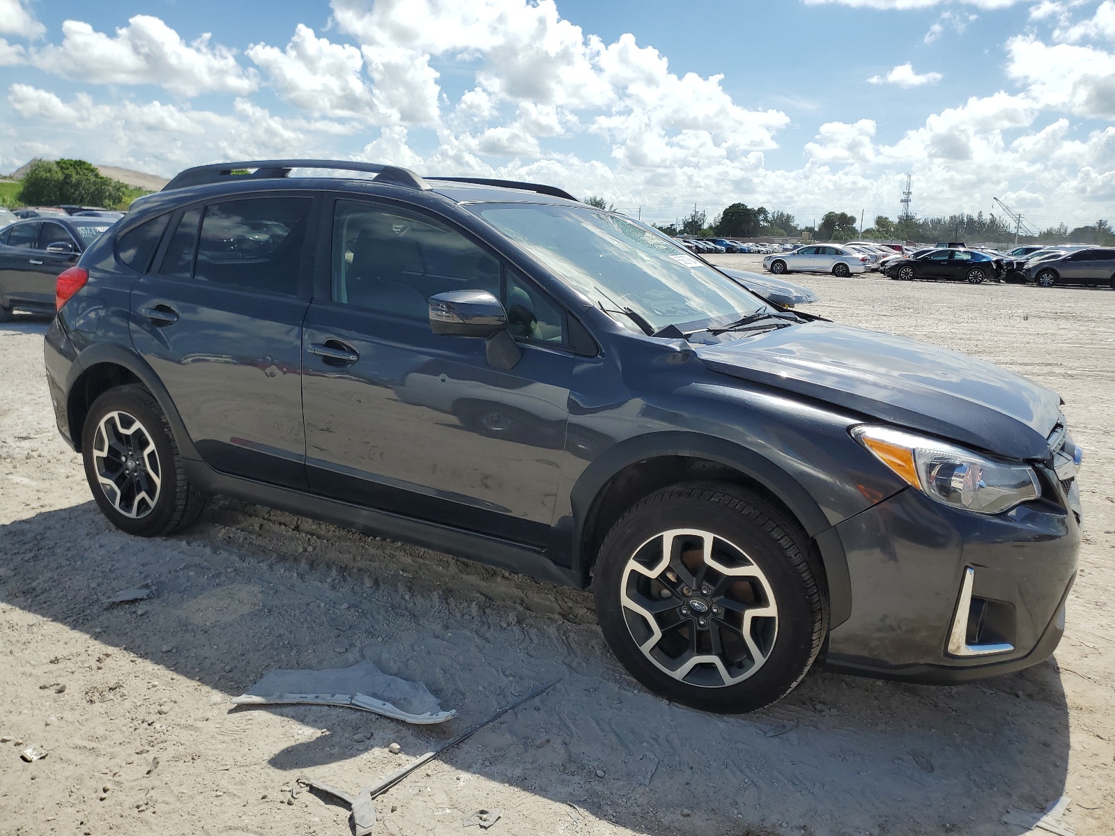 2017 Subaru Crosstrek Limited vin: JF2GPANC0H8252719