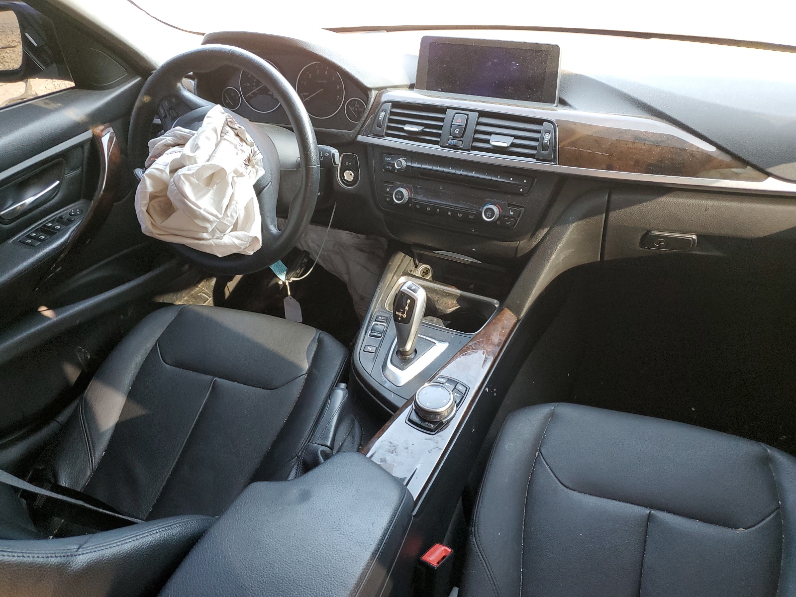 WBA3B5G54FNS13824 2015 BMW 328 Xi Sulev