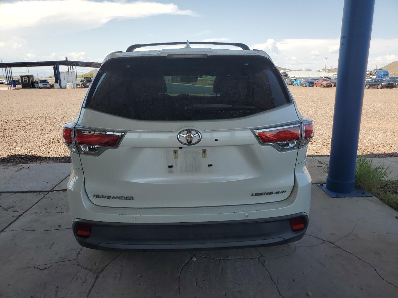 2016 Toyota Highlander Limited VIN: 5TDDKRFH9GS276861 Lot: 64002244