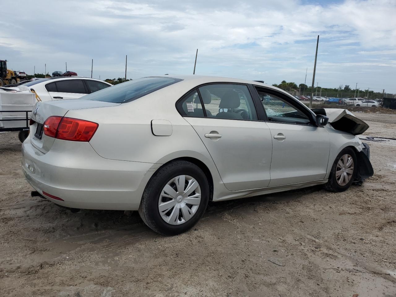 2012 Volkswagen Jetta Base VIN: 3VW1K7AJ0CM333425 Lot: 62429964