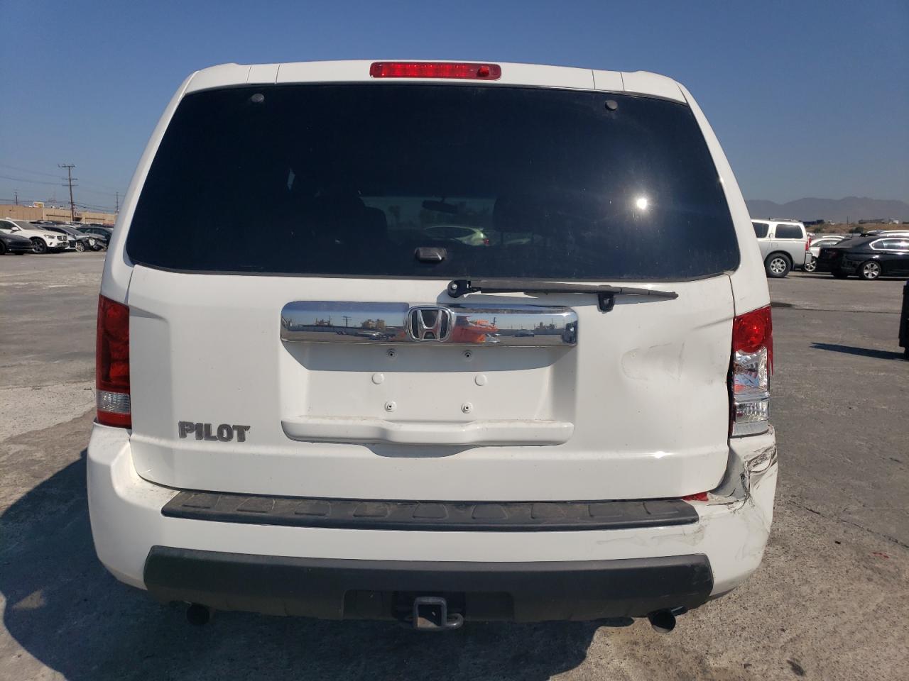 2009 Honda Pilot Lx VIN: 5FNYF382X9B004645 Lot: 64670724