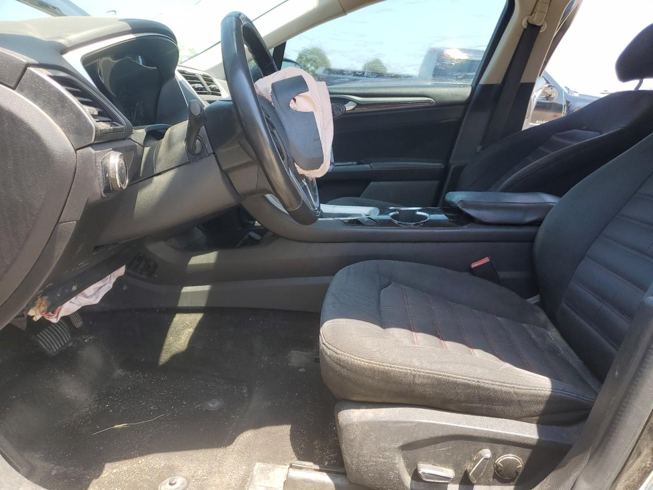 2015 Ford Fusion Se VIN: 3FA6P0H74FR136637 Lot: 63125994