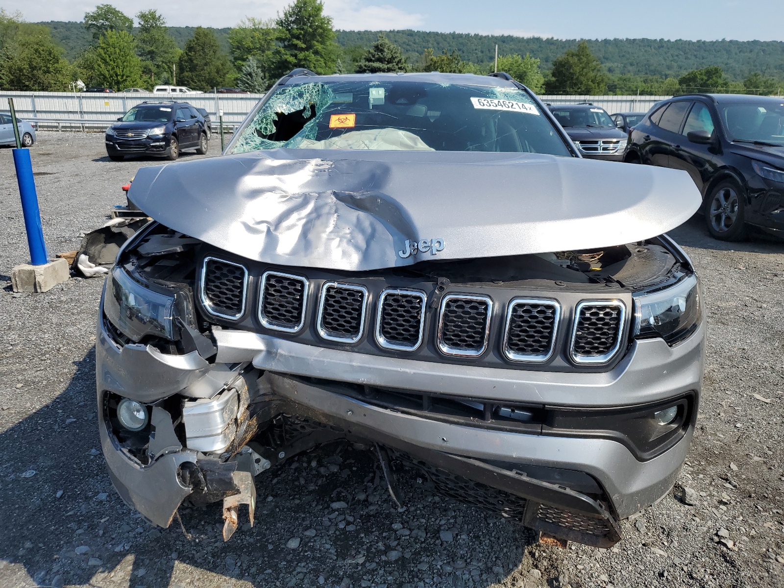 2024 Jeep Compass Latitude vin: 3C4NJDBNXRT606473