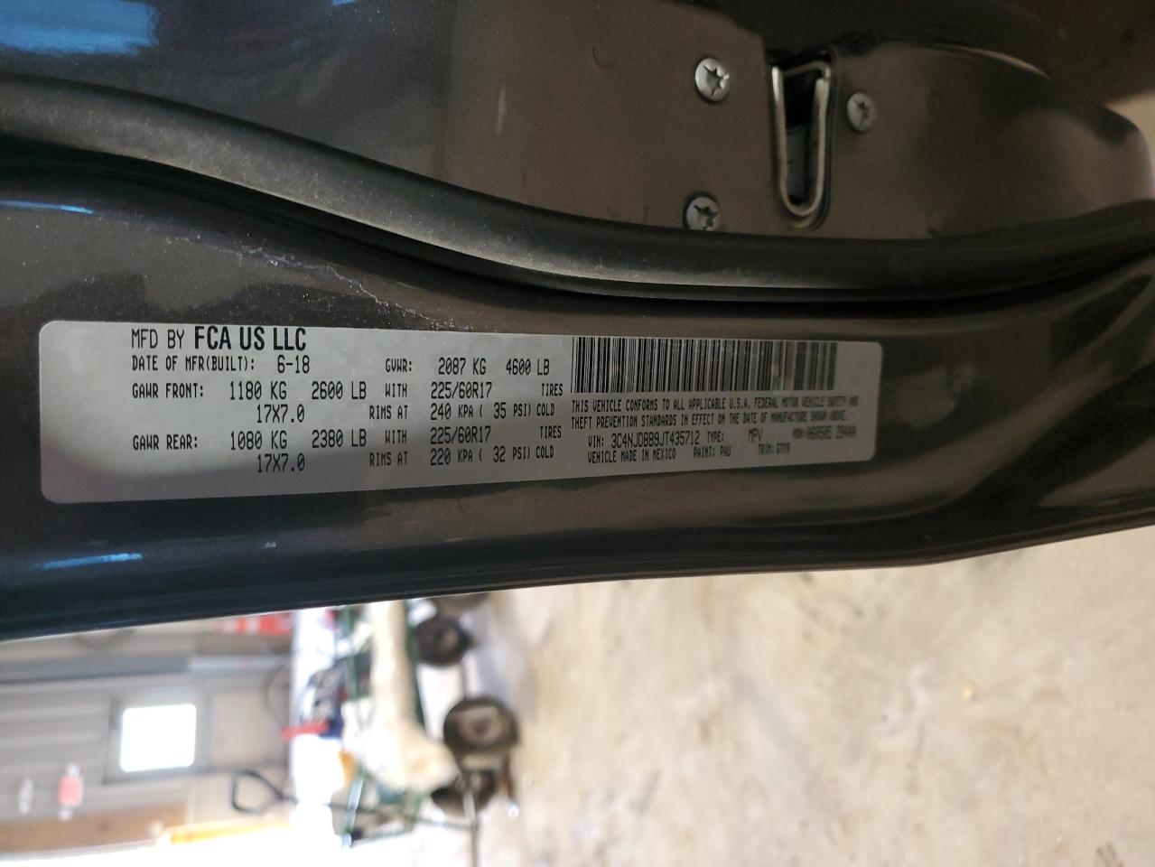 2018 Jeep Compass Latitude VIN: 3C4NJDBB9JT435712 Lot: 63751554