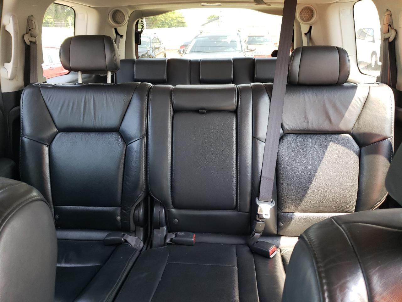 2011 Honda Pilot Exln VIN: 5FNYF4H7XBB071916 Lot: 62787934