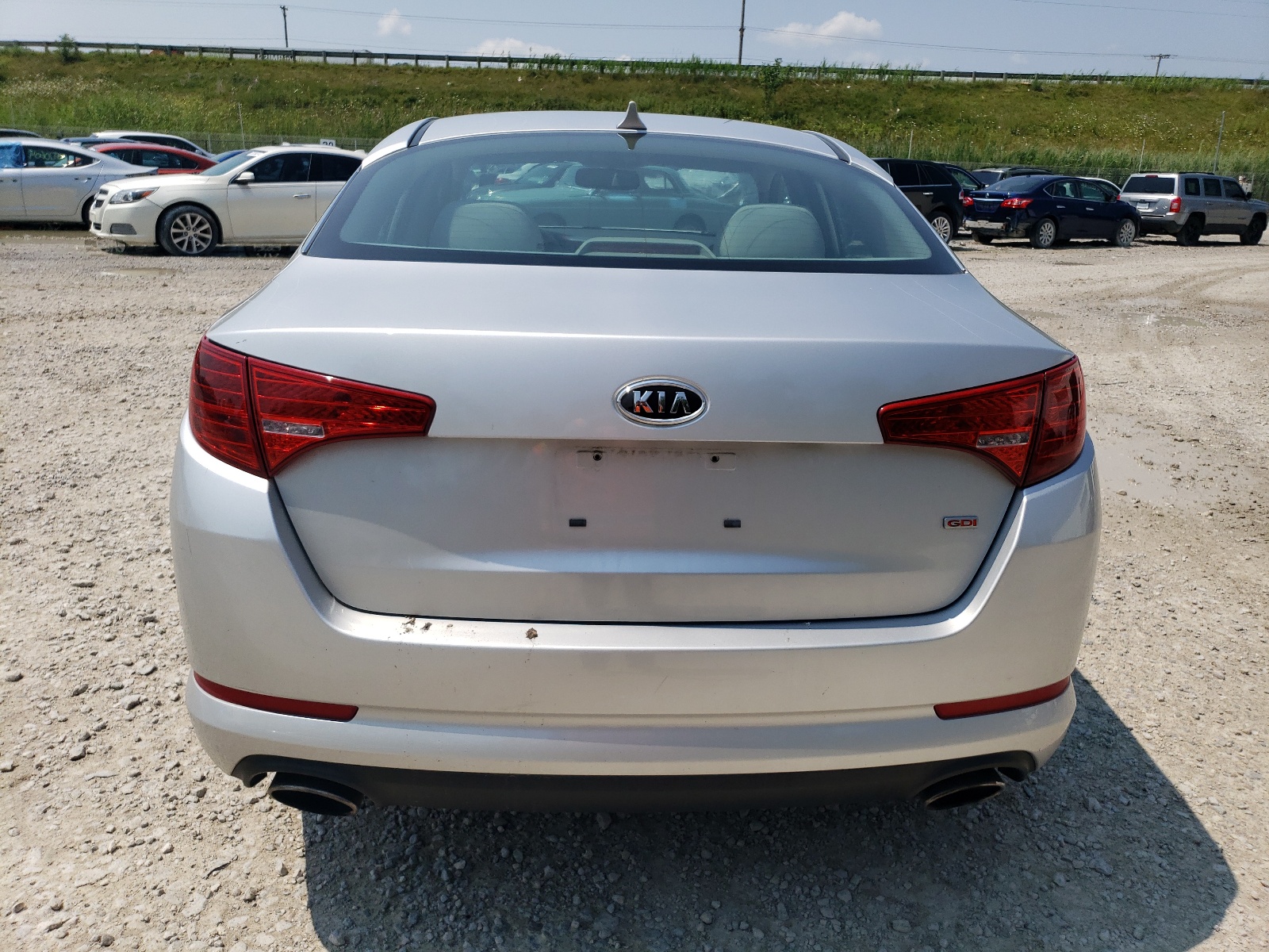 KNAGM4A76B5147917 2011 Kia Optima Lx