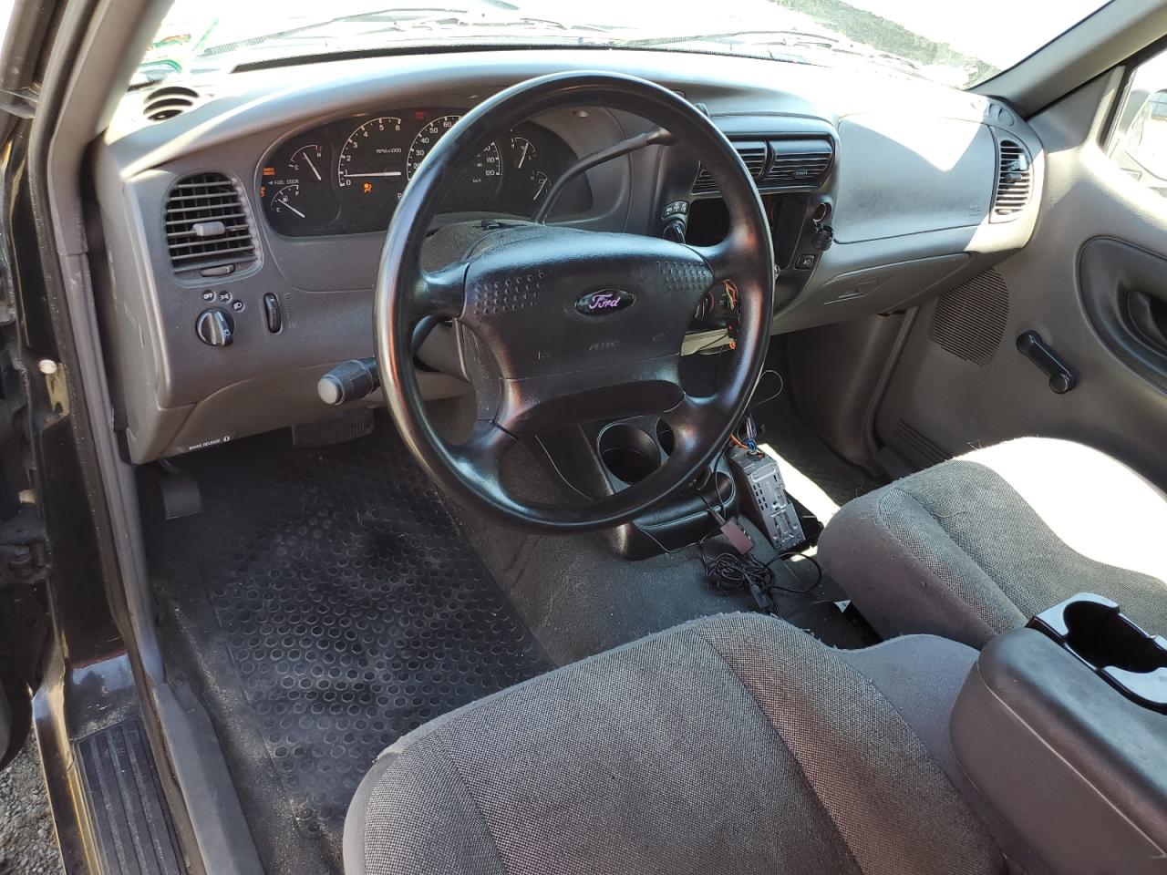 2002 Ford Ranger Super Cab VIN: 1FTZR45E72TA62439 Lot: 61618974