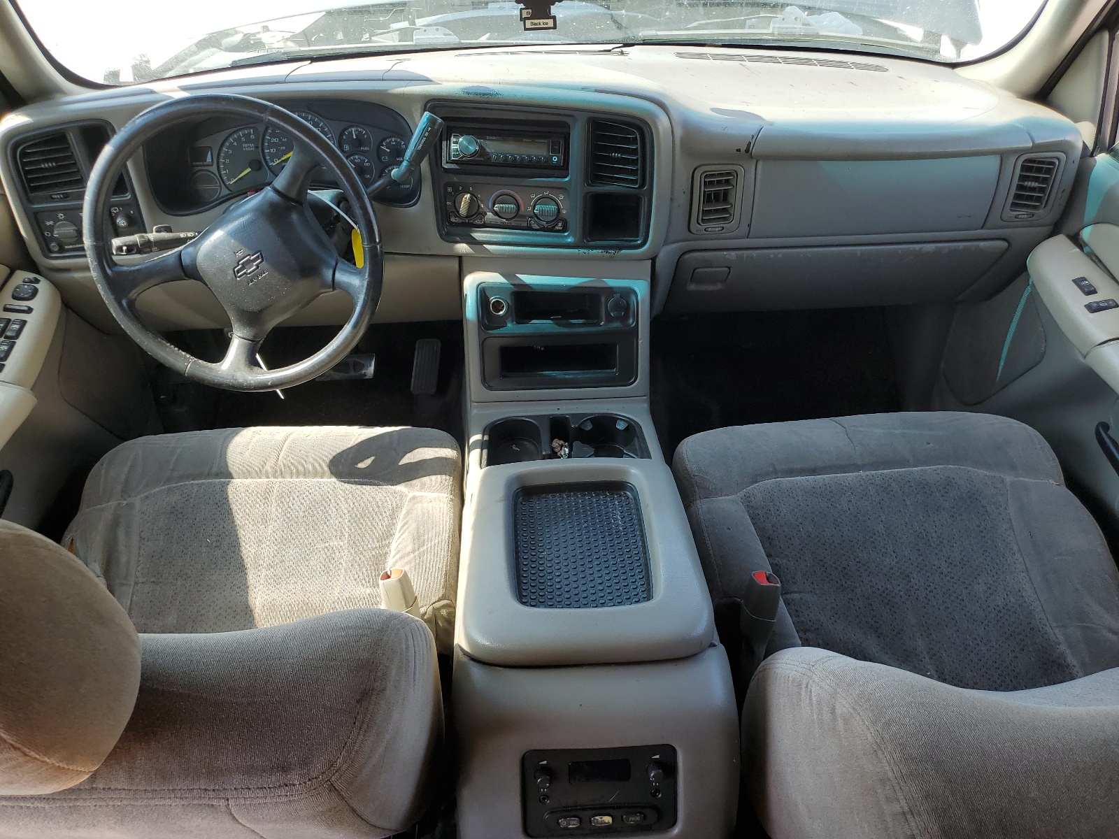 1GNEC13T71R184396 2001 Chevrolet Tahoe C1500