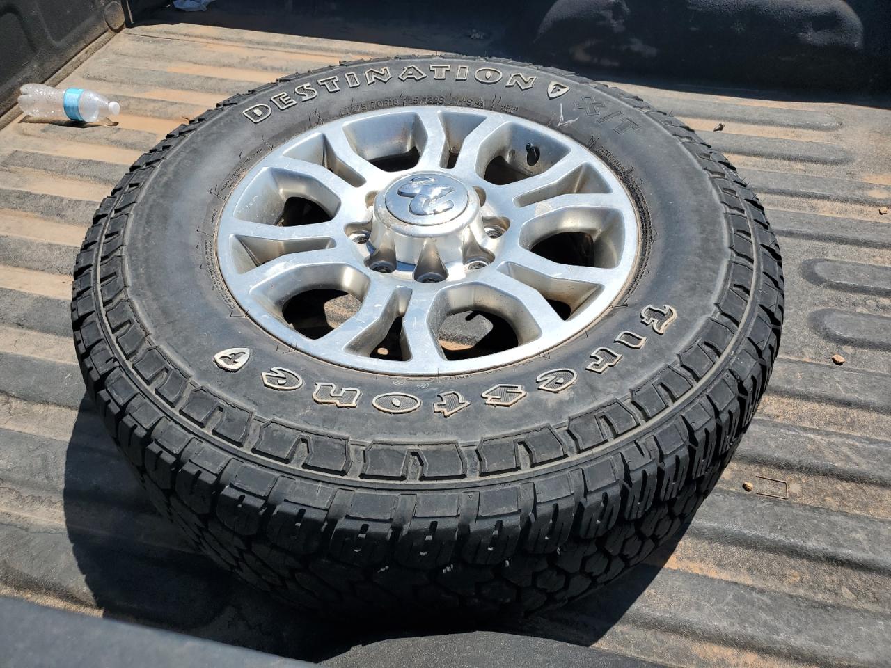 3C6UR5KL5FG580725 2015 Ram 2500 Laramie