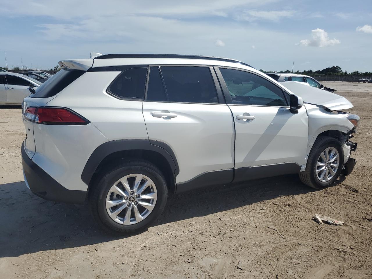 2023 Toyota Corolla Cross Le VIN: 7MUCAAAG1PV041567 Lot: 63858734