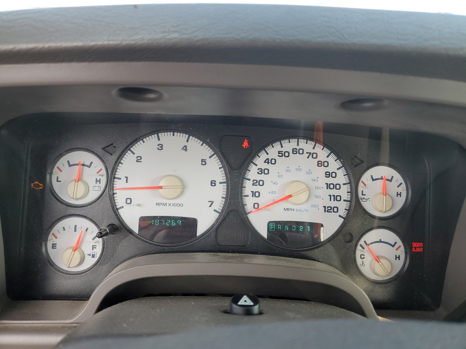 1D7HU18D25S137897 2005 Dodge Ram 1500 St