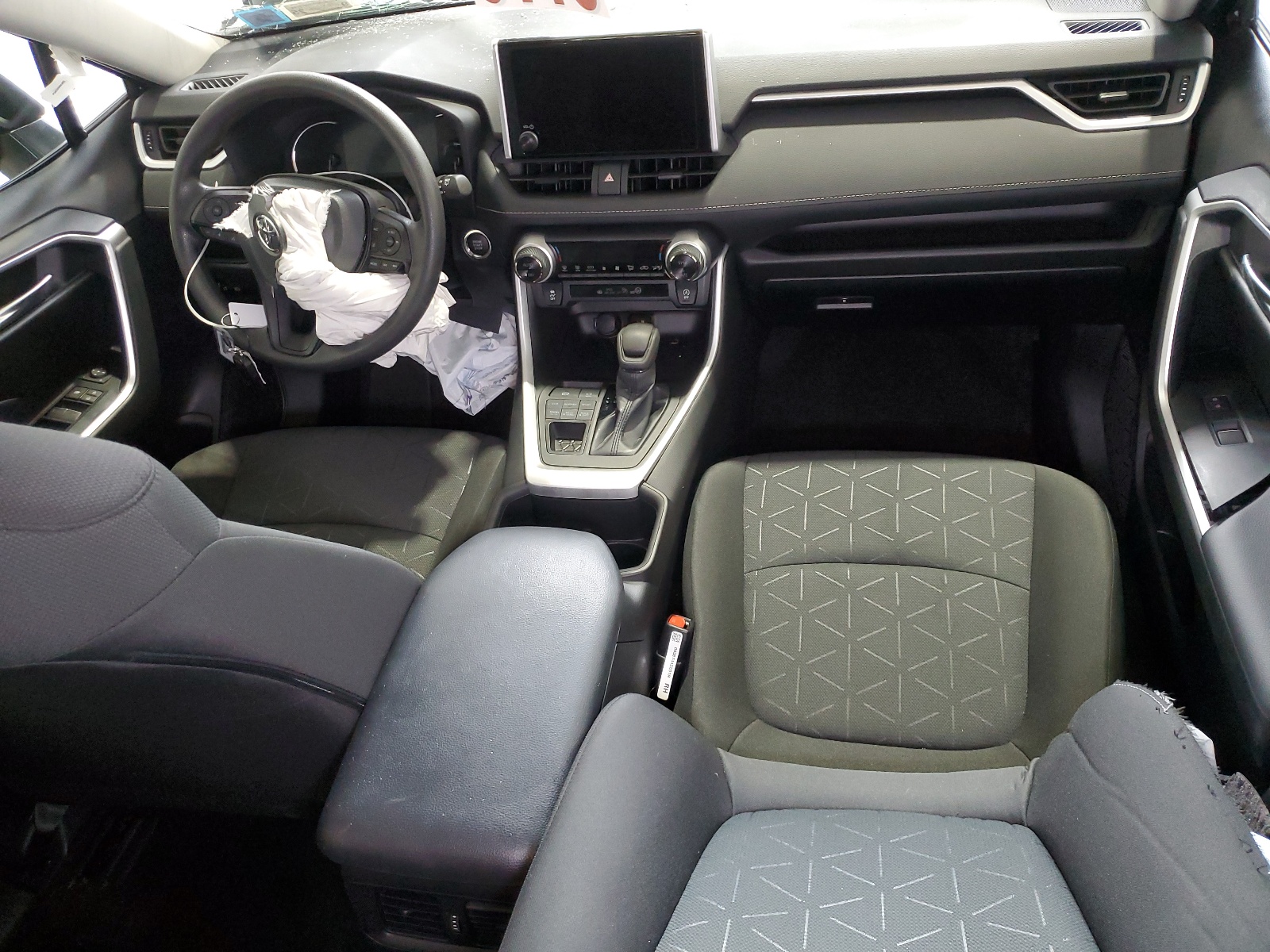 2T3P1RFV8RC446779 2024 Toyota Rav4 Xle