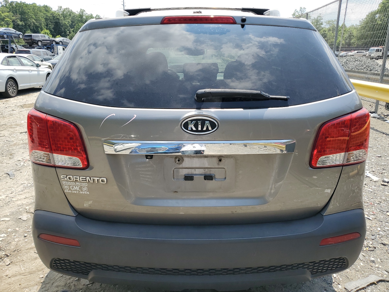 5XYKT3A61CG222744 2012 Kia Sorento Base