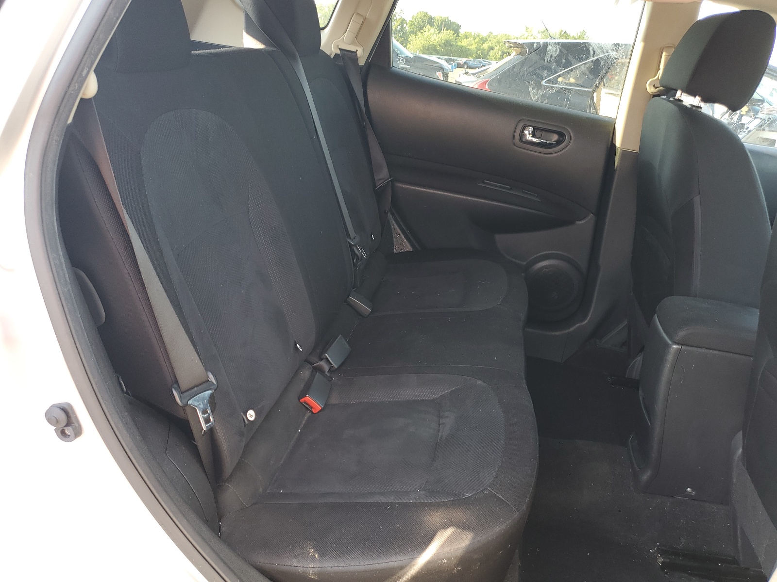 JN8AS5MV8FW761001 2015 Nissan Rogue Select S