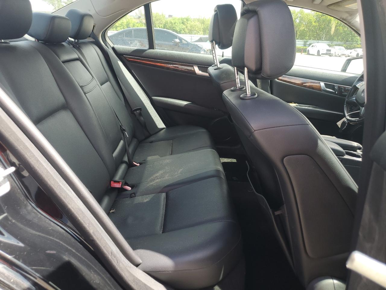 2013 Mercedes-Benz C 250 VIN: WDDGF4HB7DA789618 Lot: 65025555