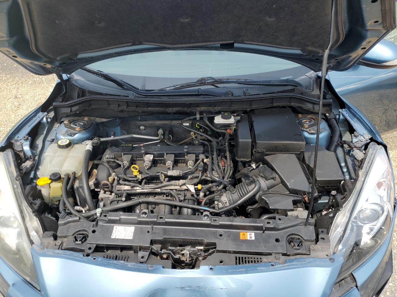 2010 Mazda 3 S VIN: JM1BL1H5XA1211949 Lot: 64269404