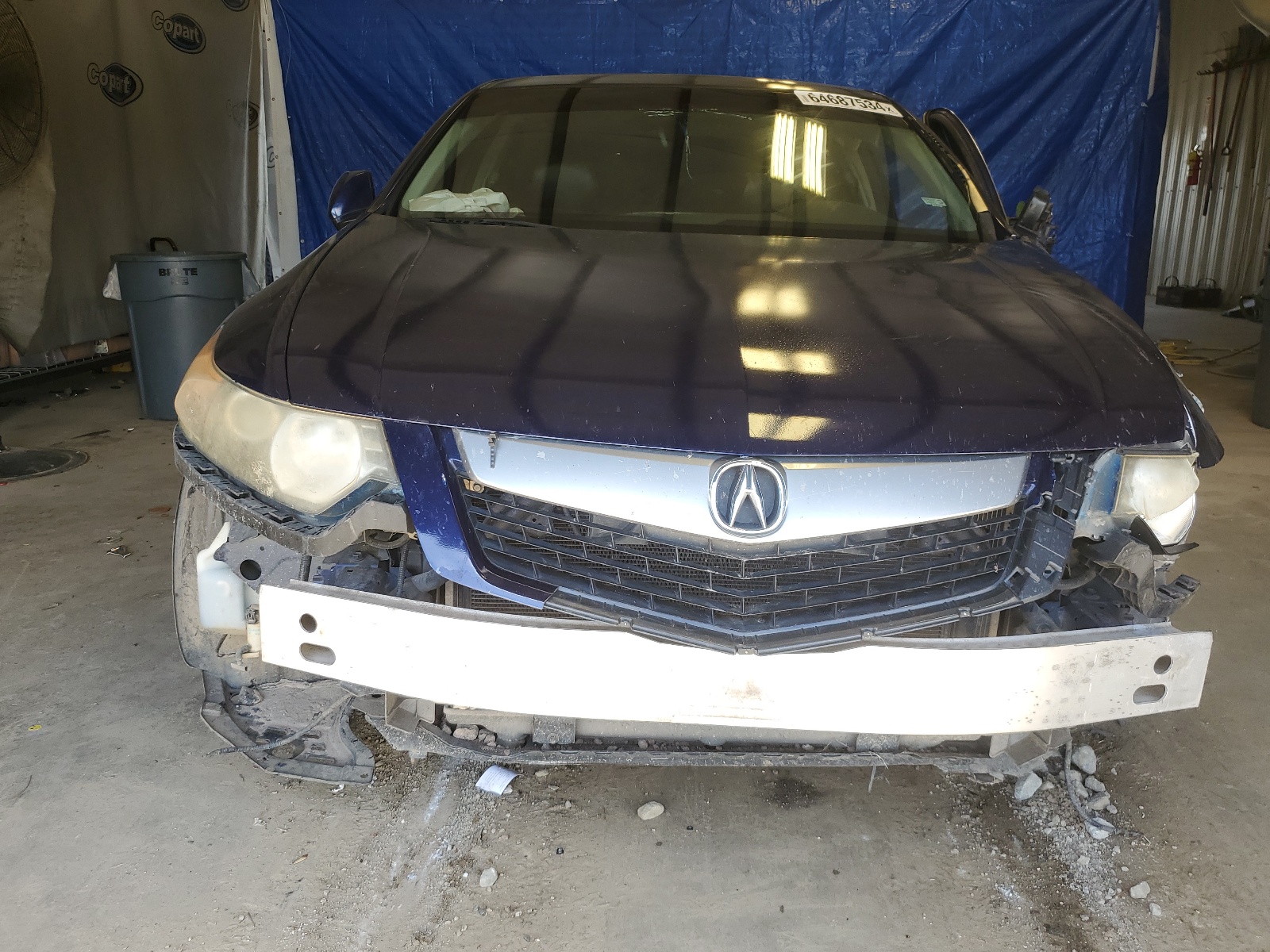 Фото: JH4CU2F65AC020056