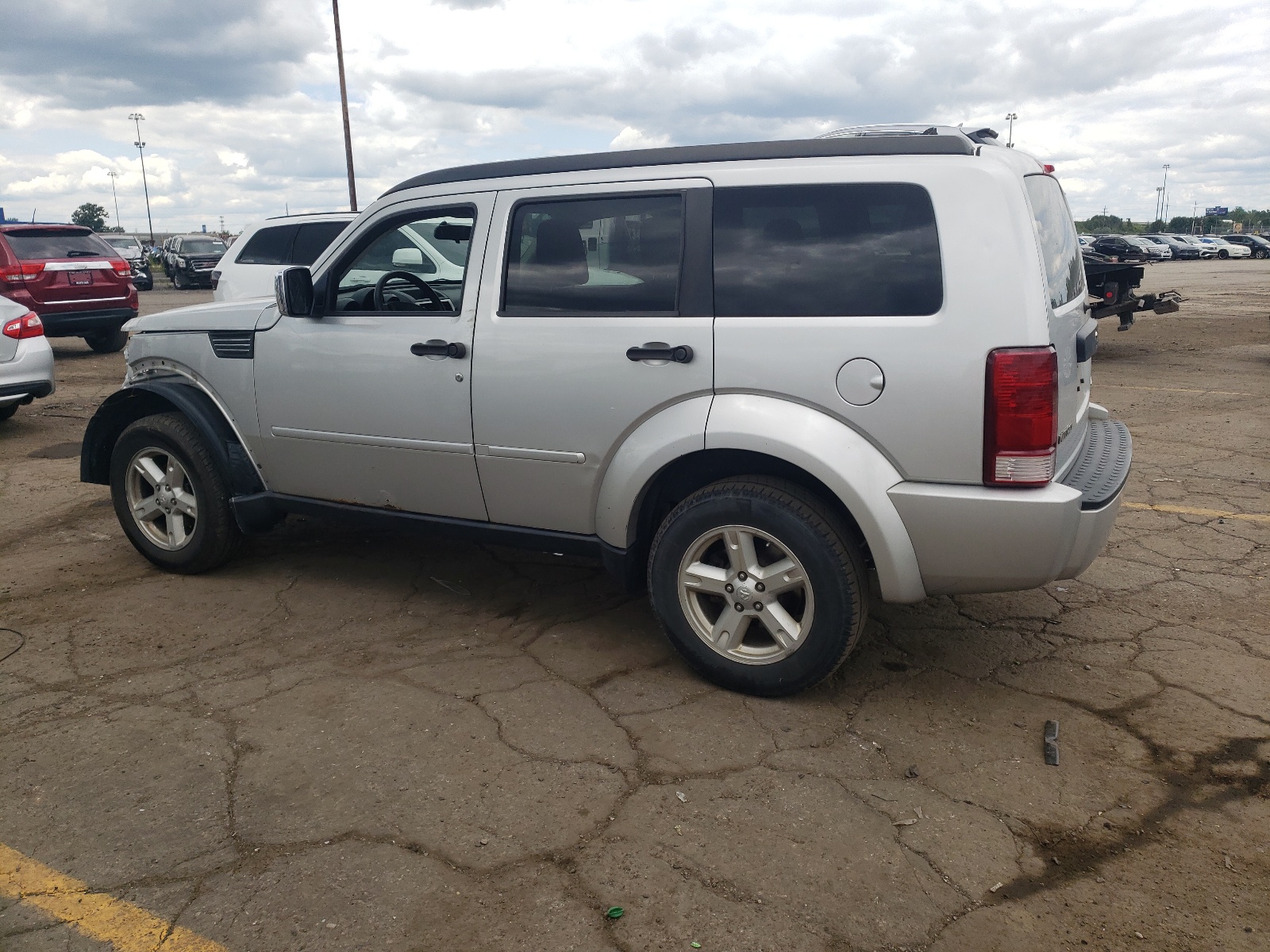 1D8GU28K47W727882 2007 Dodge Nitro Sxt