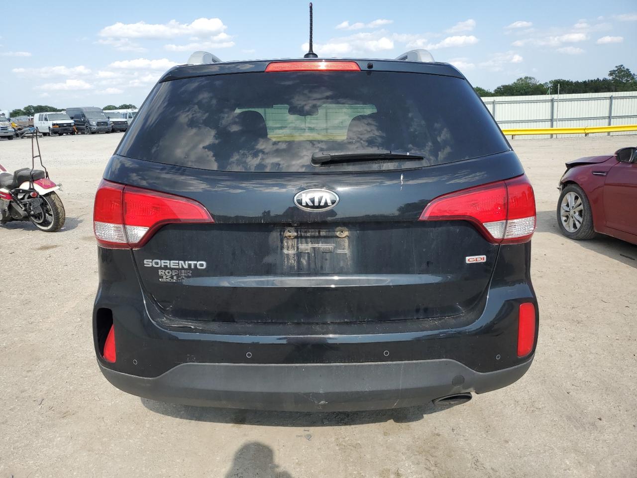 2015 Kia Sorento Lx VIN: 5XYKTCA68FG573915 Lot: 65191904