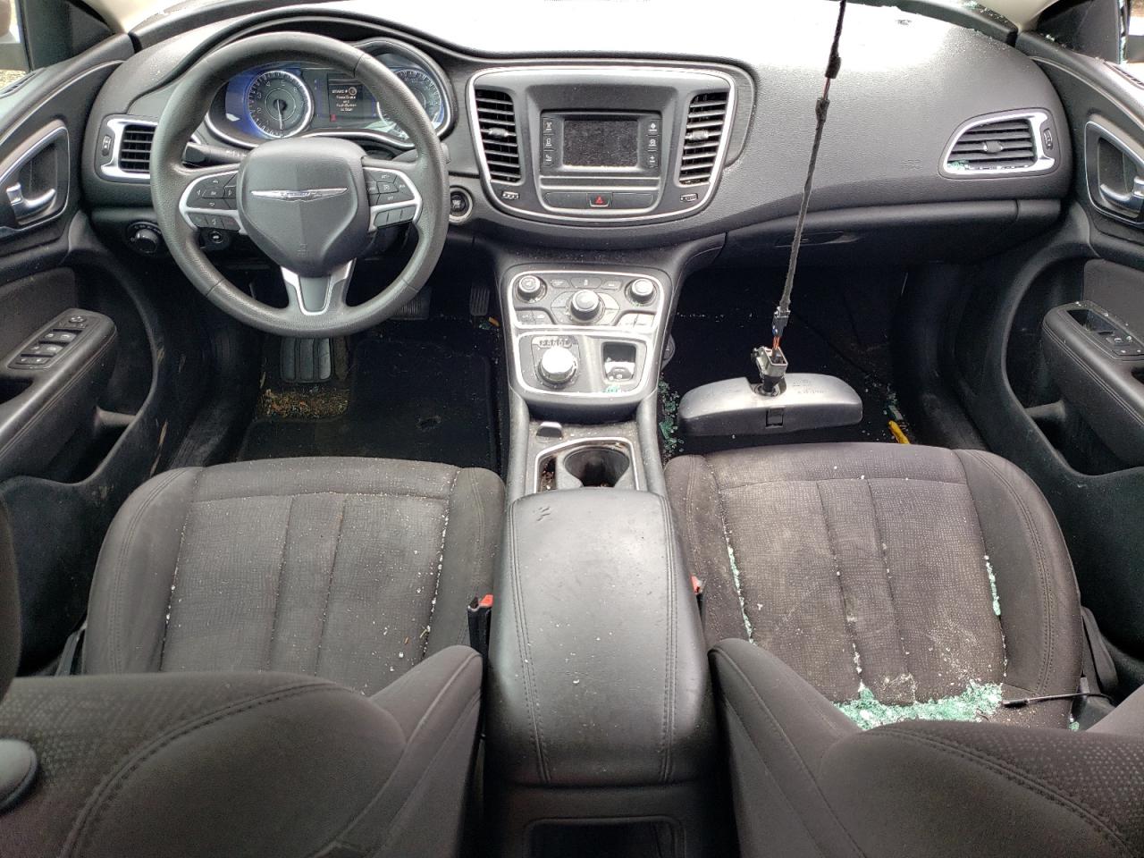 2015 Chrysler 200 Limited VIN: 1C3CCCAB4FN696710 Lot: 67660925