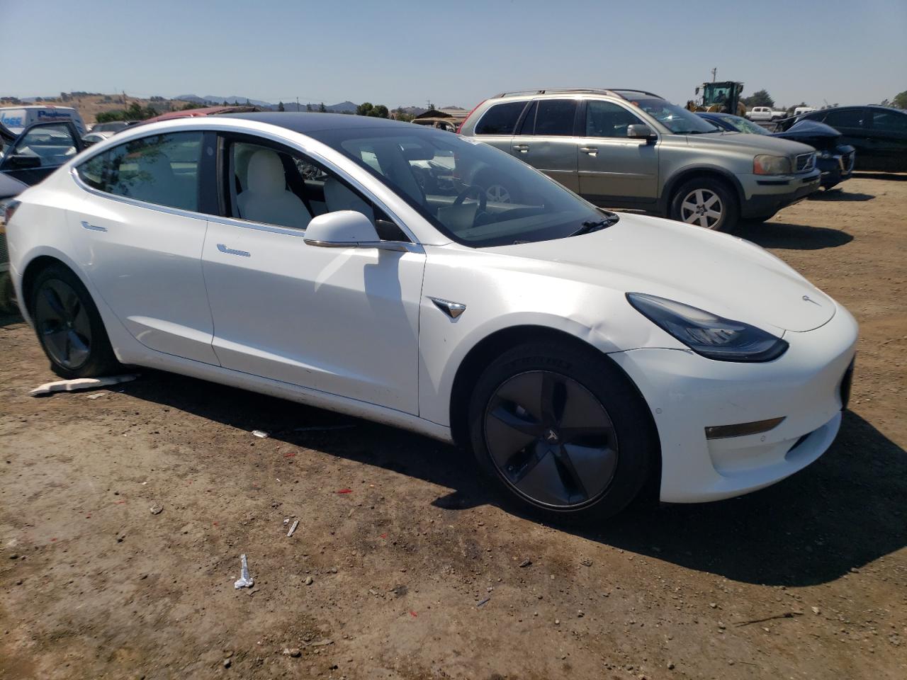 2018 Tesla Model 3 VIN: 5YJ3E1EA0JF155463 Lot: 64722754