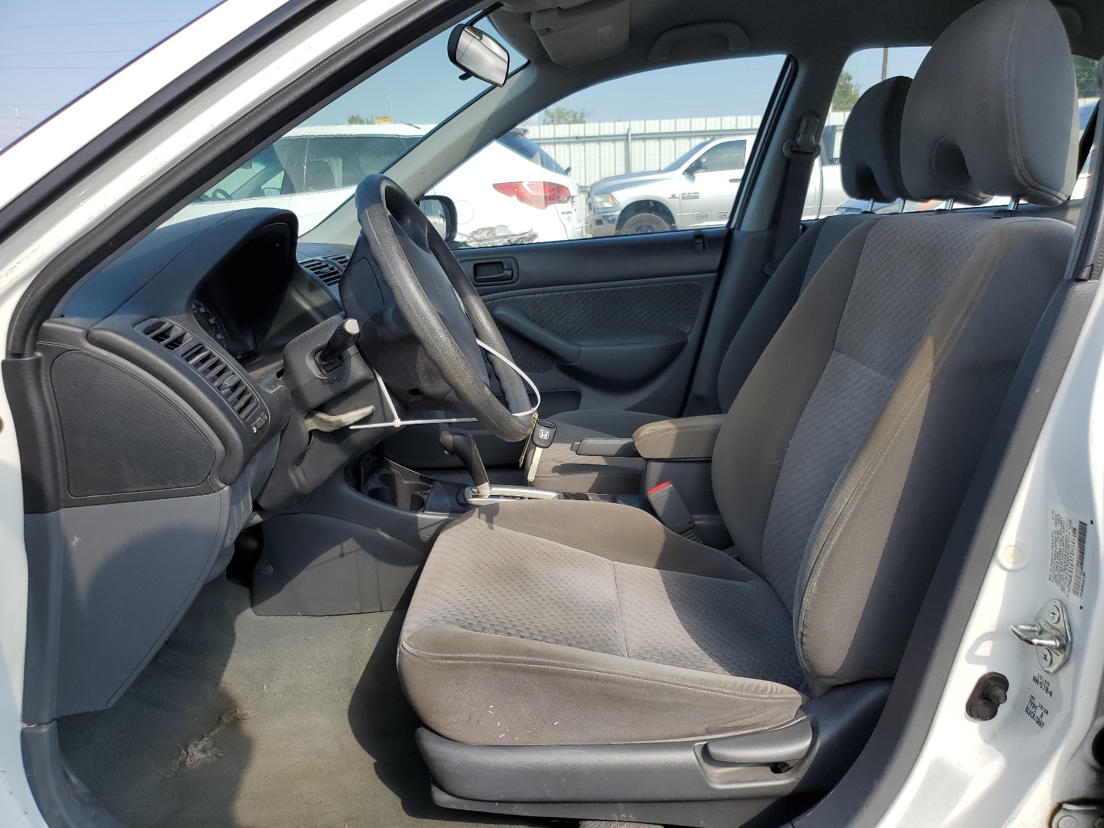 2HGES16324H545496 2004 Honda Civic Dx Vp