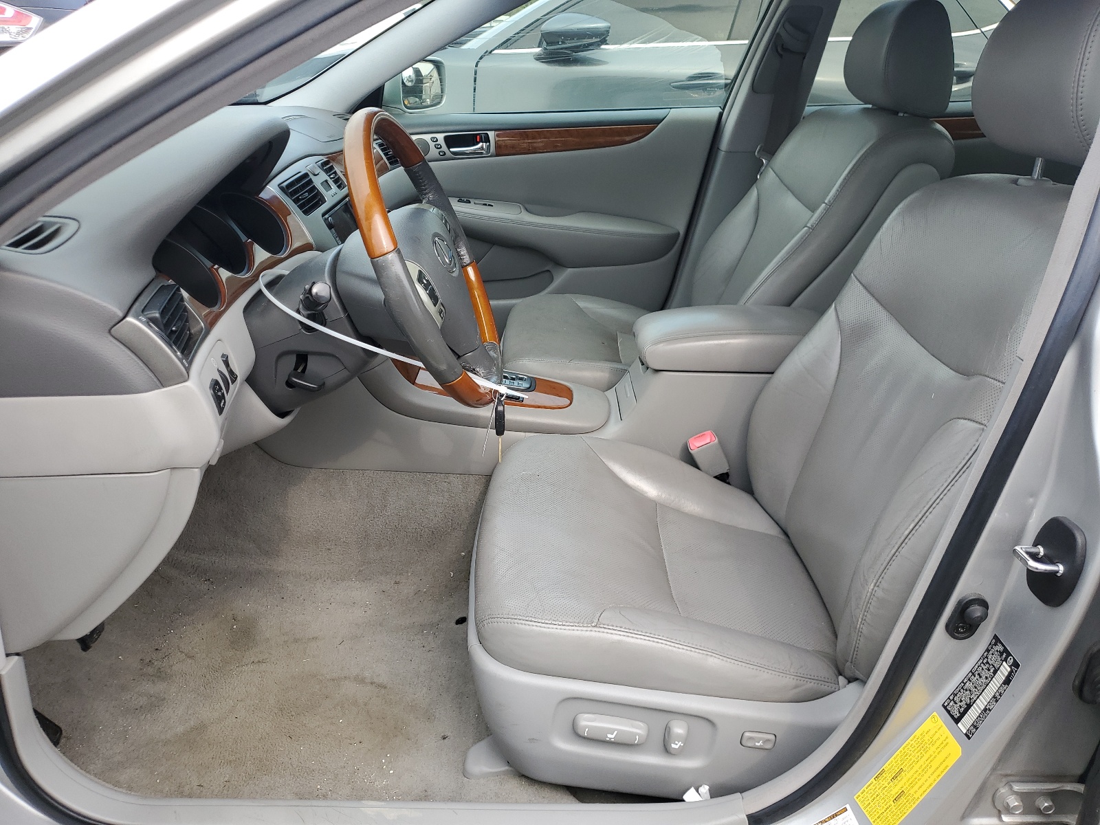 JTHBA30G955100613 2005 Lexus Es 330