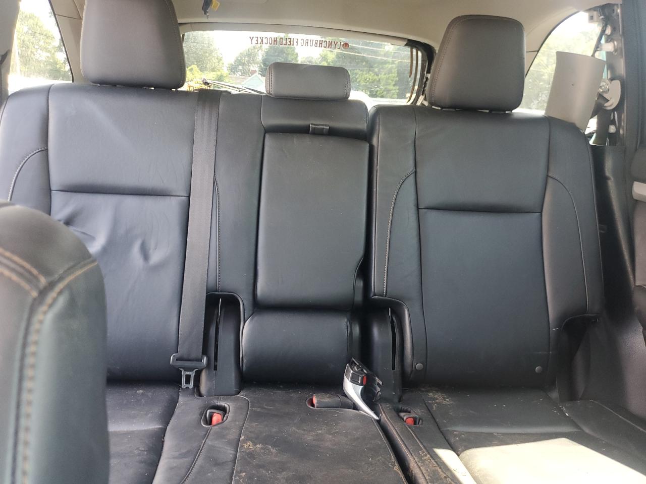 2015 Toyota Highlander Xle VIN: 5TDJKRFHXFS189391 Lot: 64348984