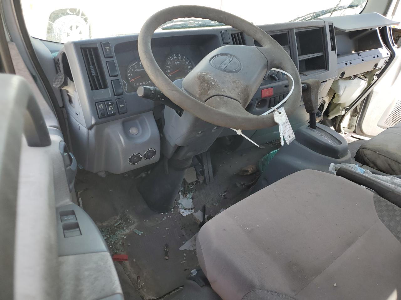 2015 Isuzu Npr Hd VIN: 54DC4W1B4FS803939 Lot: 61242214