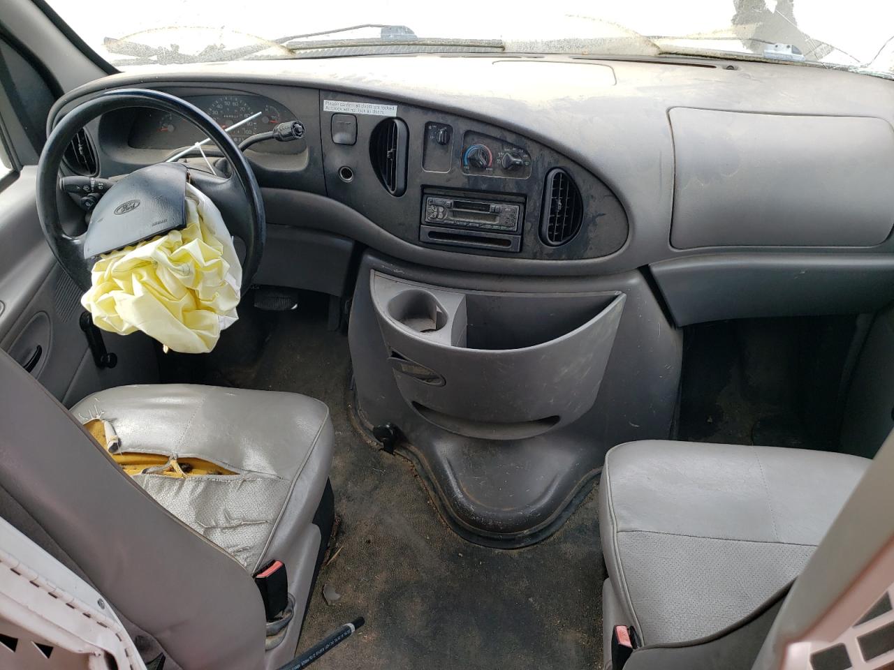 1999 Ford Econoline E250 Van VIN: 1FTNE24L3XHB70470 Lot: 63477474