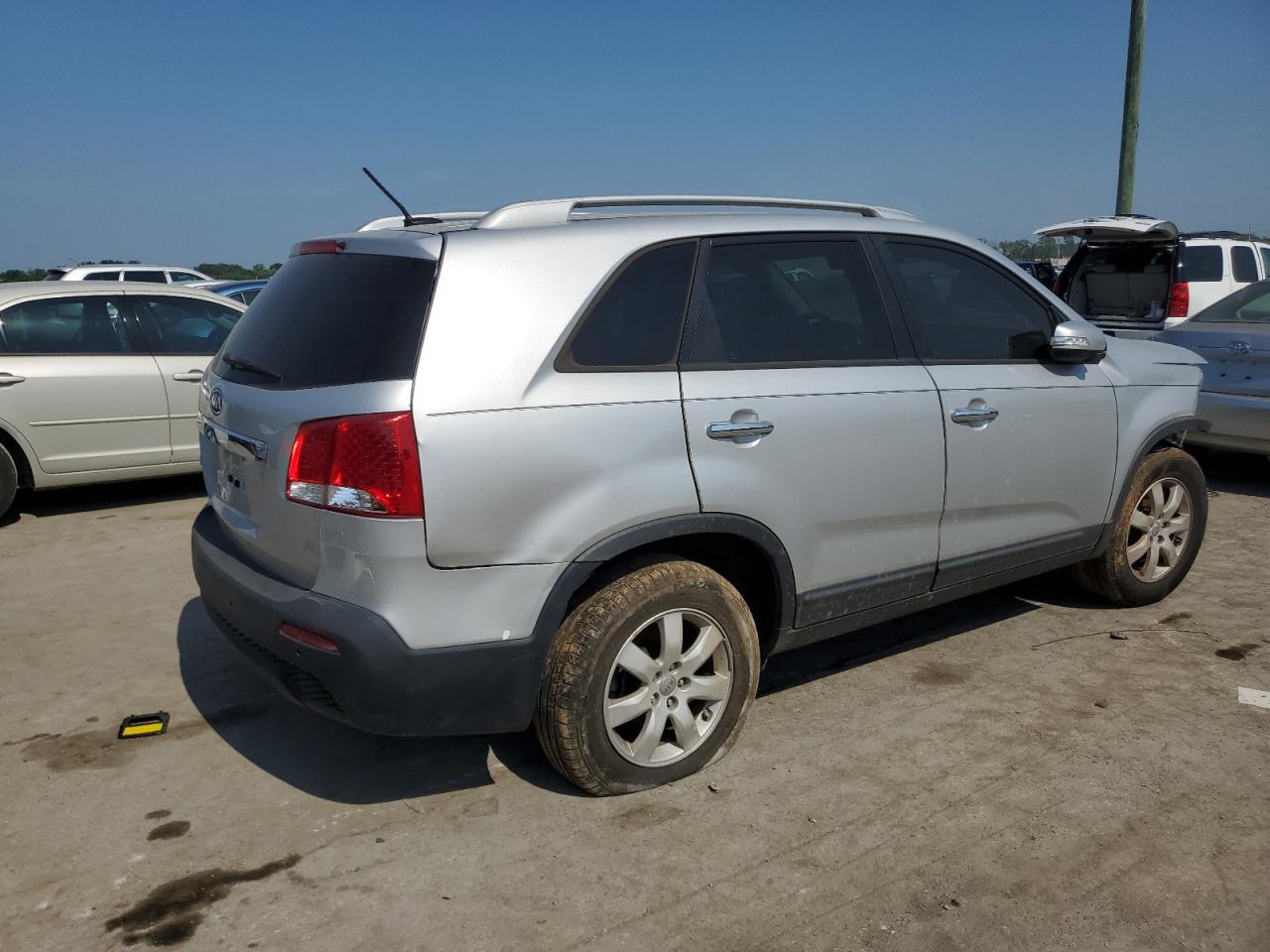 2012 Kia Sorento Base VIN: 5XYKT3A64CG236847 Lot: 63118804