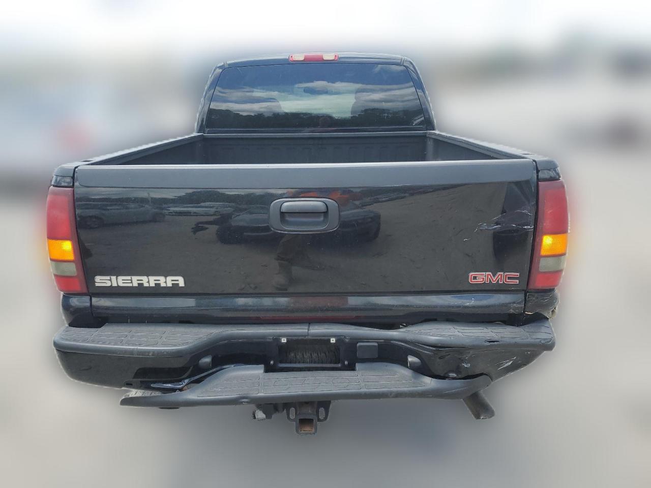 2003 GMC Sierra K1500 Denali VIN: 2GTFK69U131156330 Lot: 62427424