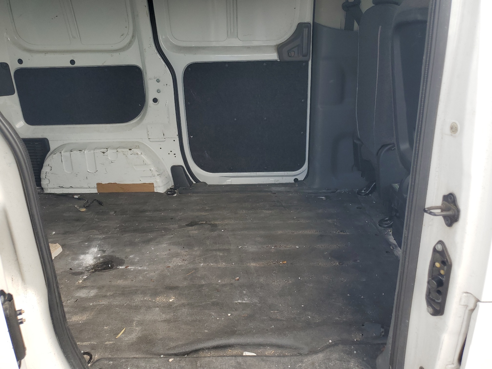 3N6CM0KN1FK691869 2015 Nissan Nv200 2.5S