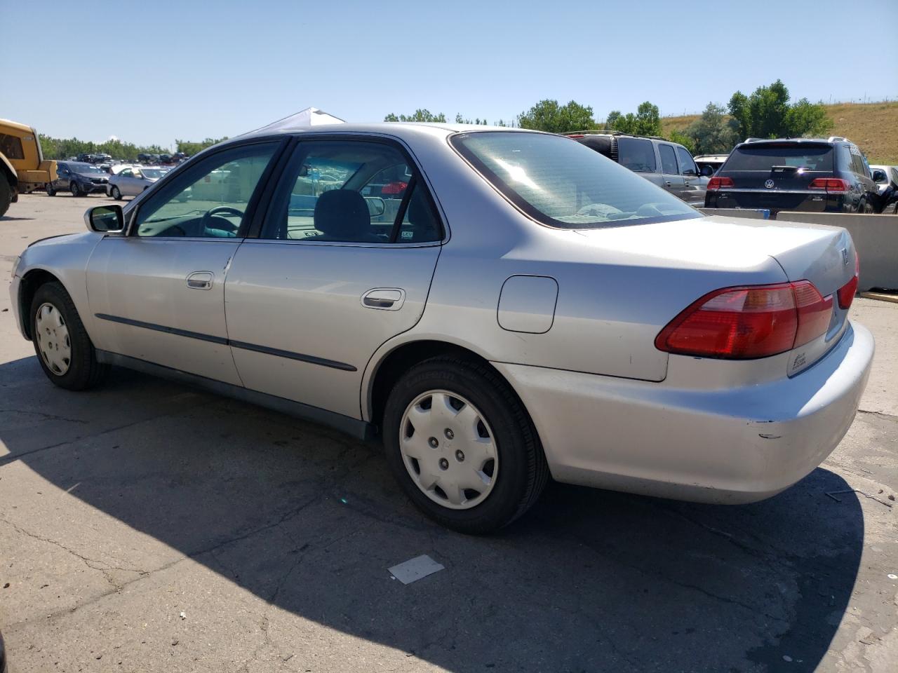 1999 Honda Accord Lx VIN: 1HGCG5643XA031684 Lot: 61859704