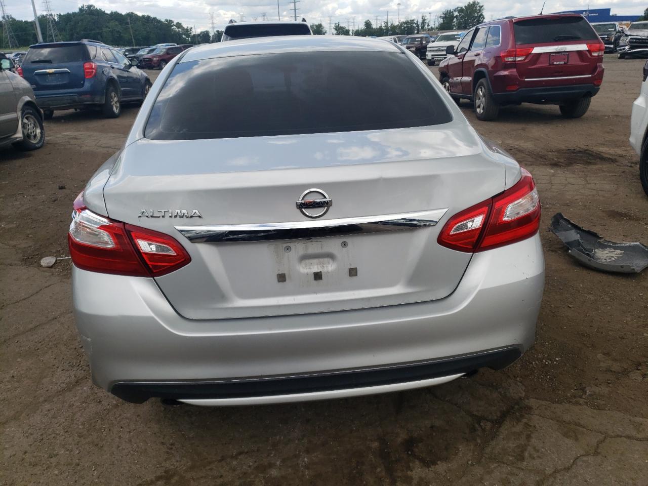 1N4AL3AP8GC232384 2016 Nissan Altima 2.5